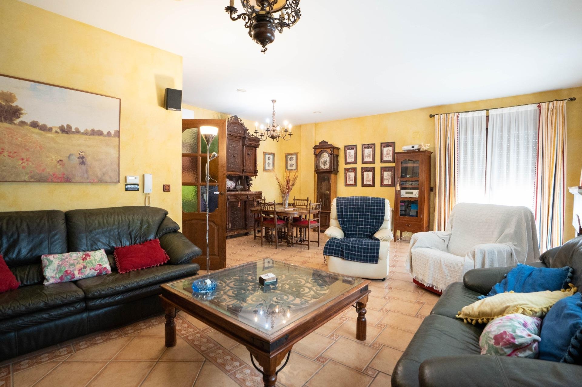 Liikekiinteistö San Miguel de Salinas, Alicante, Espanja 468 m2 No. 168719