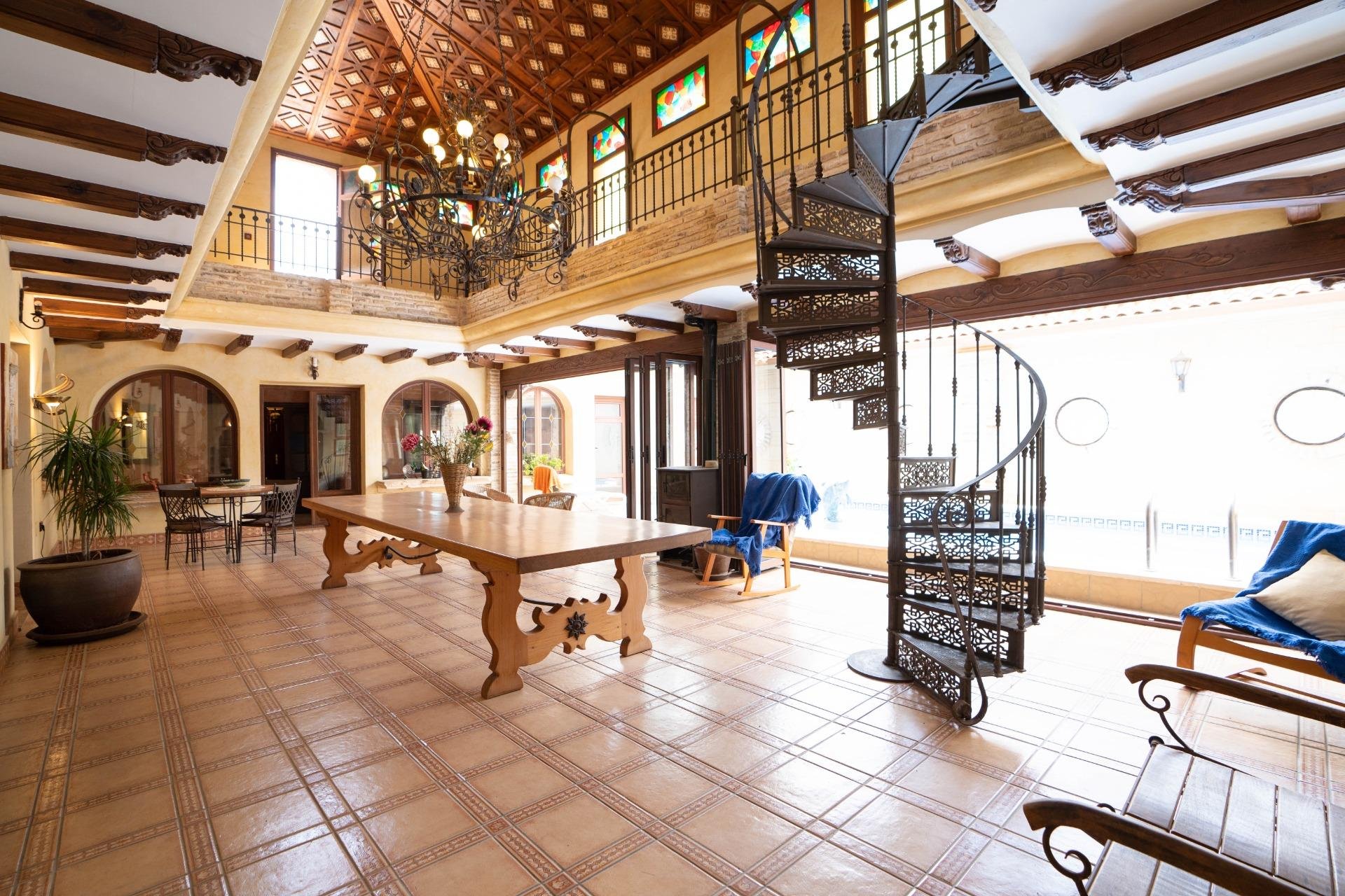 Liikekiinteistö San Miguel de Salinas, Alicante, Espanja 468 m2 No. 168719