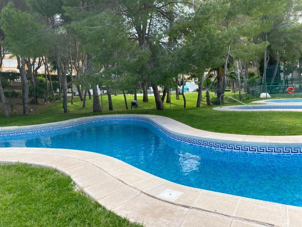 Huoneisto Campoamor, Alicante, Espanja 3 makuuhuonetta, 80 m2 No. 168724