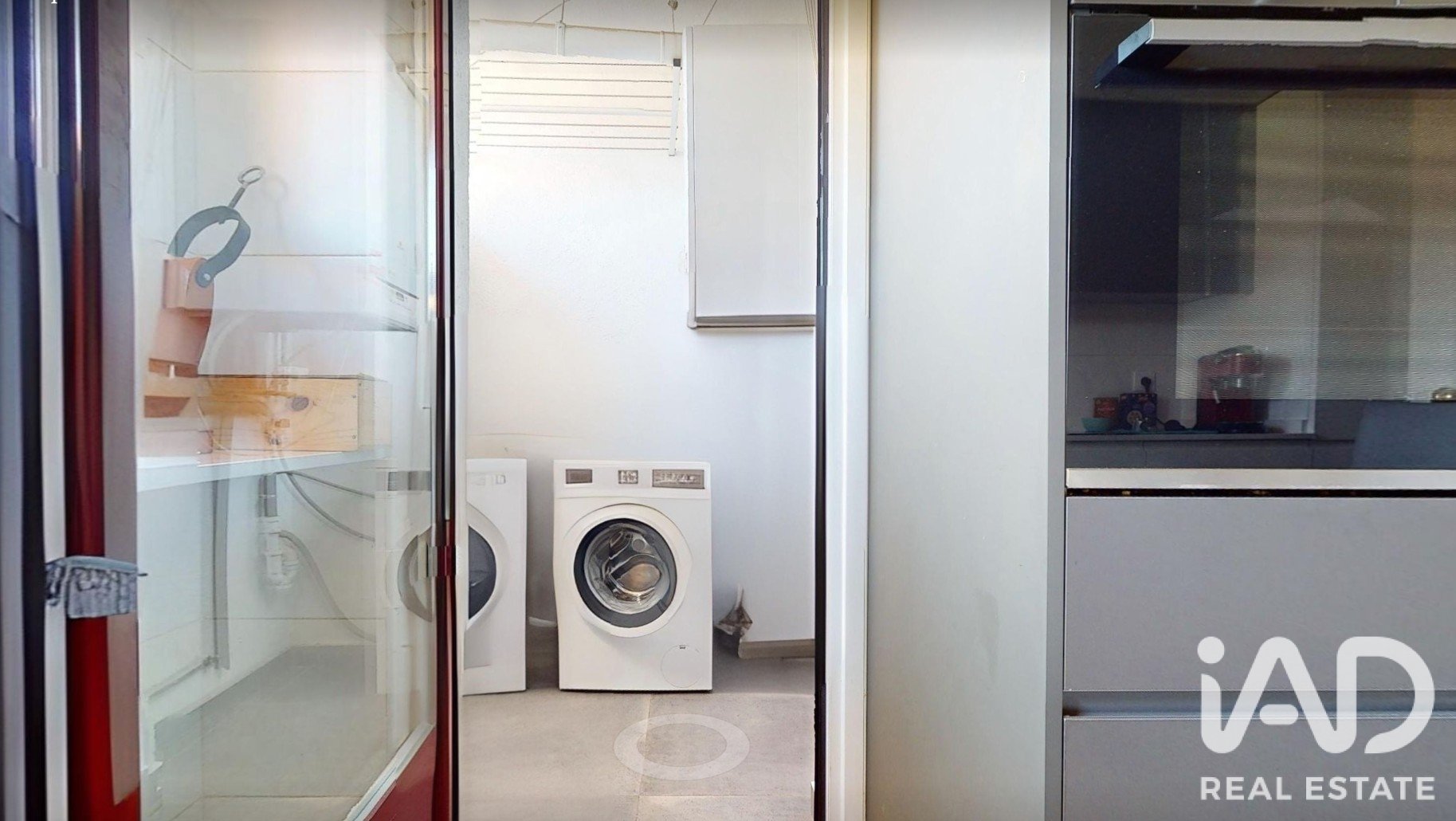 Huoneisto Madrid, Espanja 5 makuuhuonetta, 274 m2 No. 195745