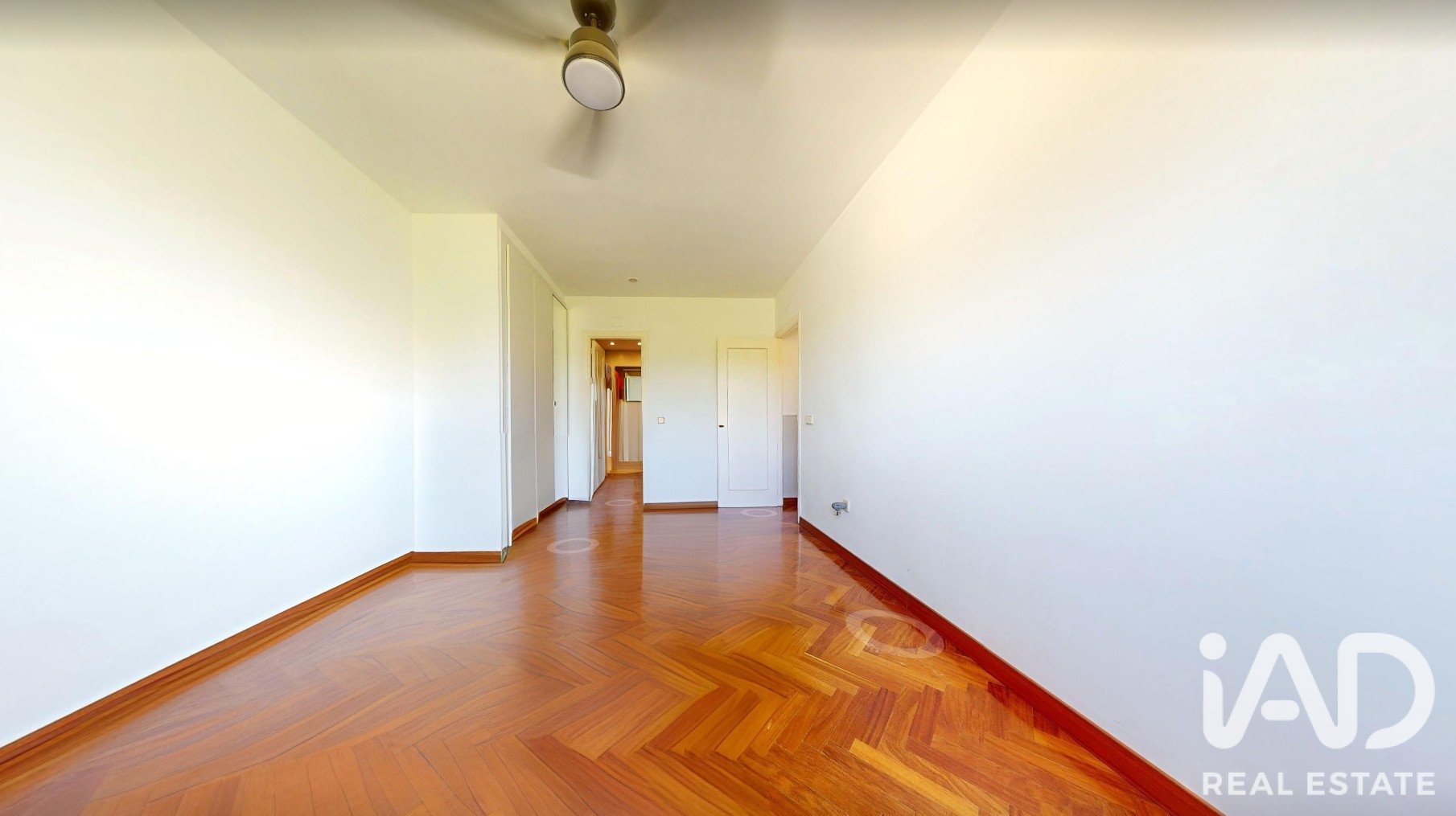 Huoneisto Madrid, Espanja 5 makuuhuonetta, 274 m2 No. 195745