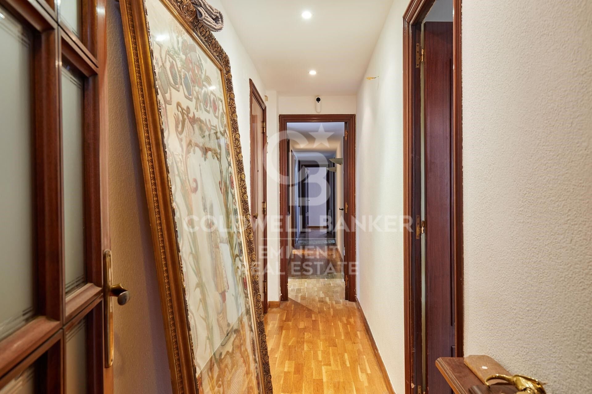 Apartment in Barcelona, Spain 4 bedrooms, 180 sq.m. No. 157421