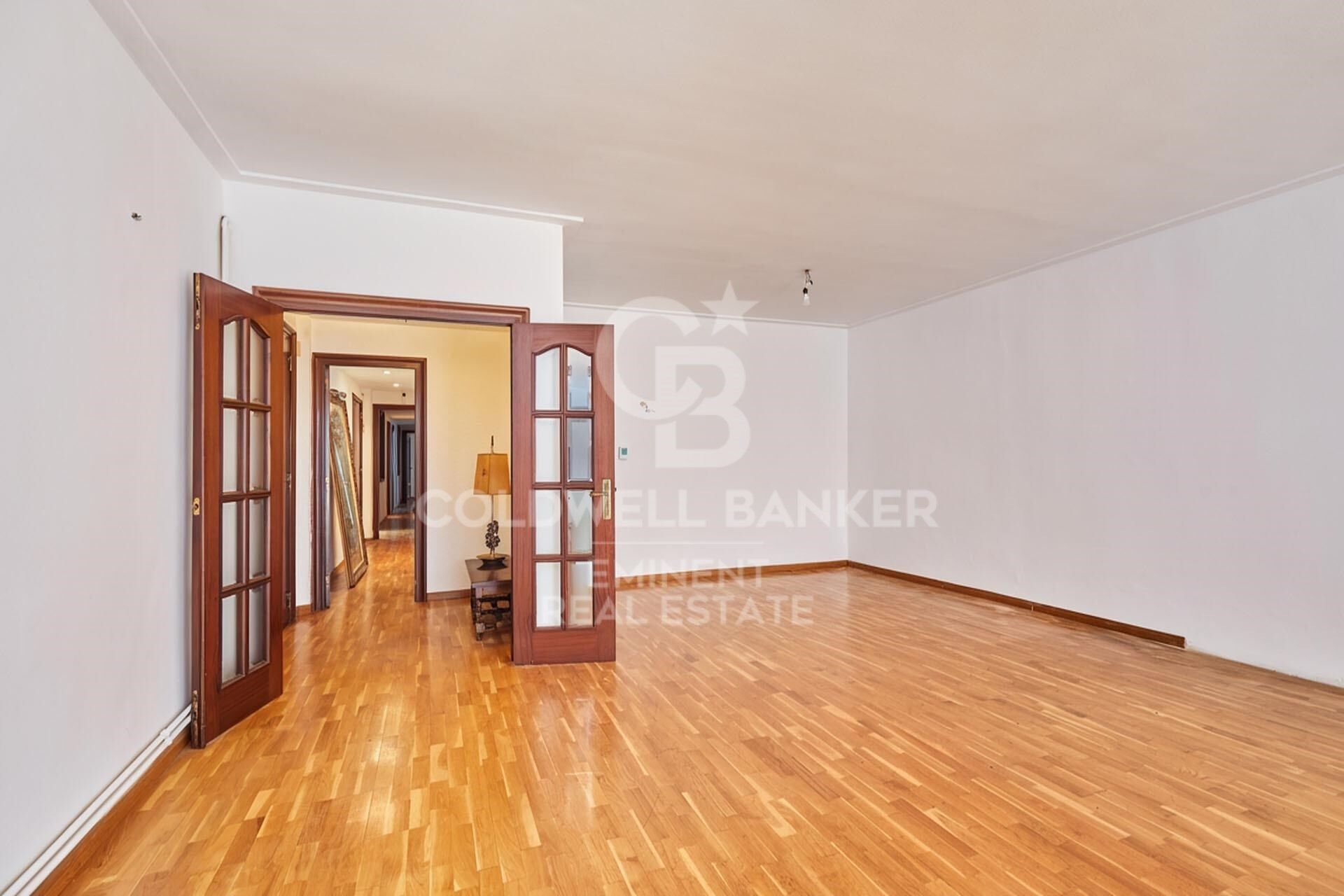 Apartment in Barcelona, Spain 4 bedrooms, 180 sq.m. No. 157421