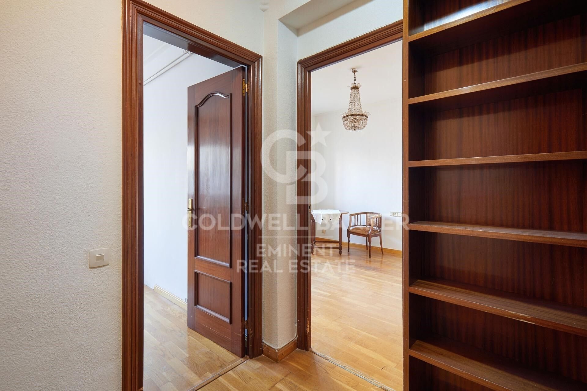Apartment in Barcelona, Spain 4 bedrooms, 180 sq.m. No. 157421