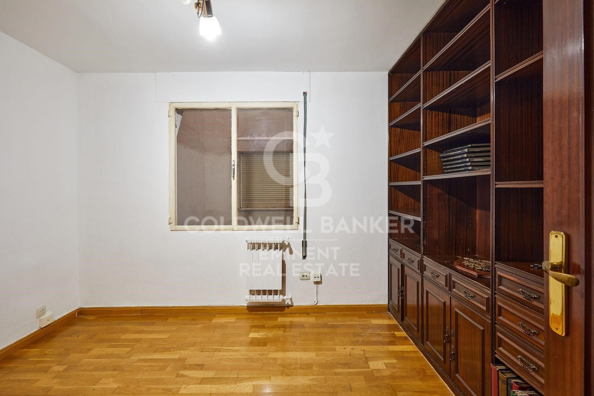 Apartment in Barcelona, Spain 4 bedrooms, 180 sq.m. No. 157421