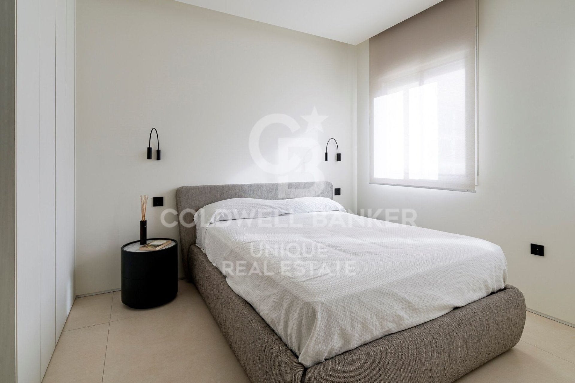 Takvåning i Madrid, Spanien 3 sovrum, 228 kvm. Nr. 157420