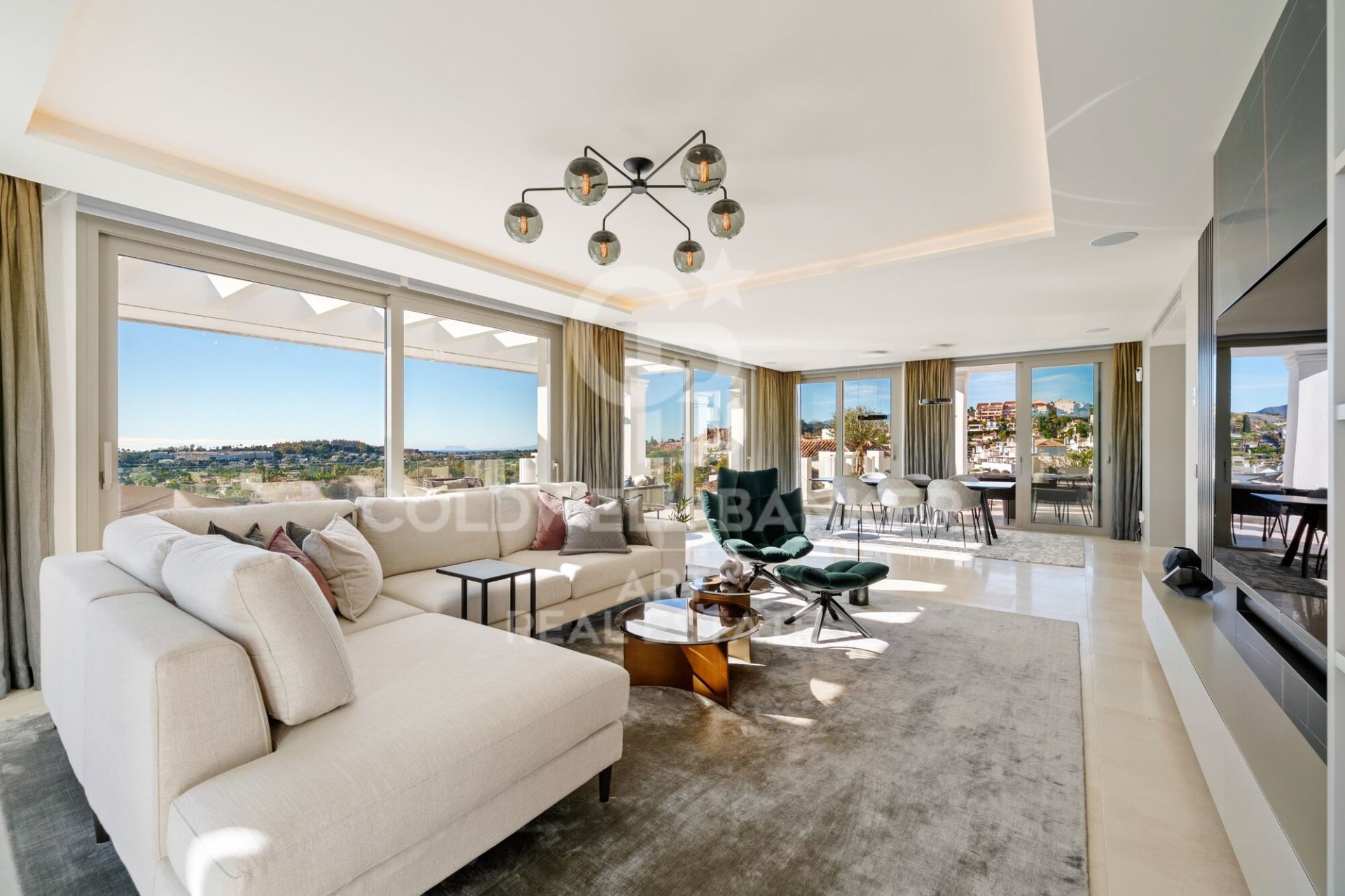 Penthauss Marbella, Malaga, Spānijā 3 istabas, 266 m2 Nr. 179128