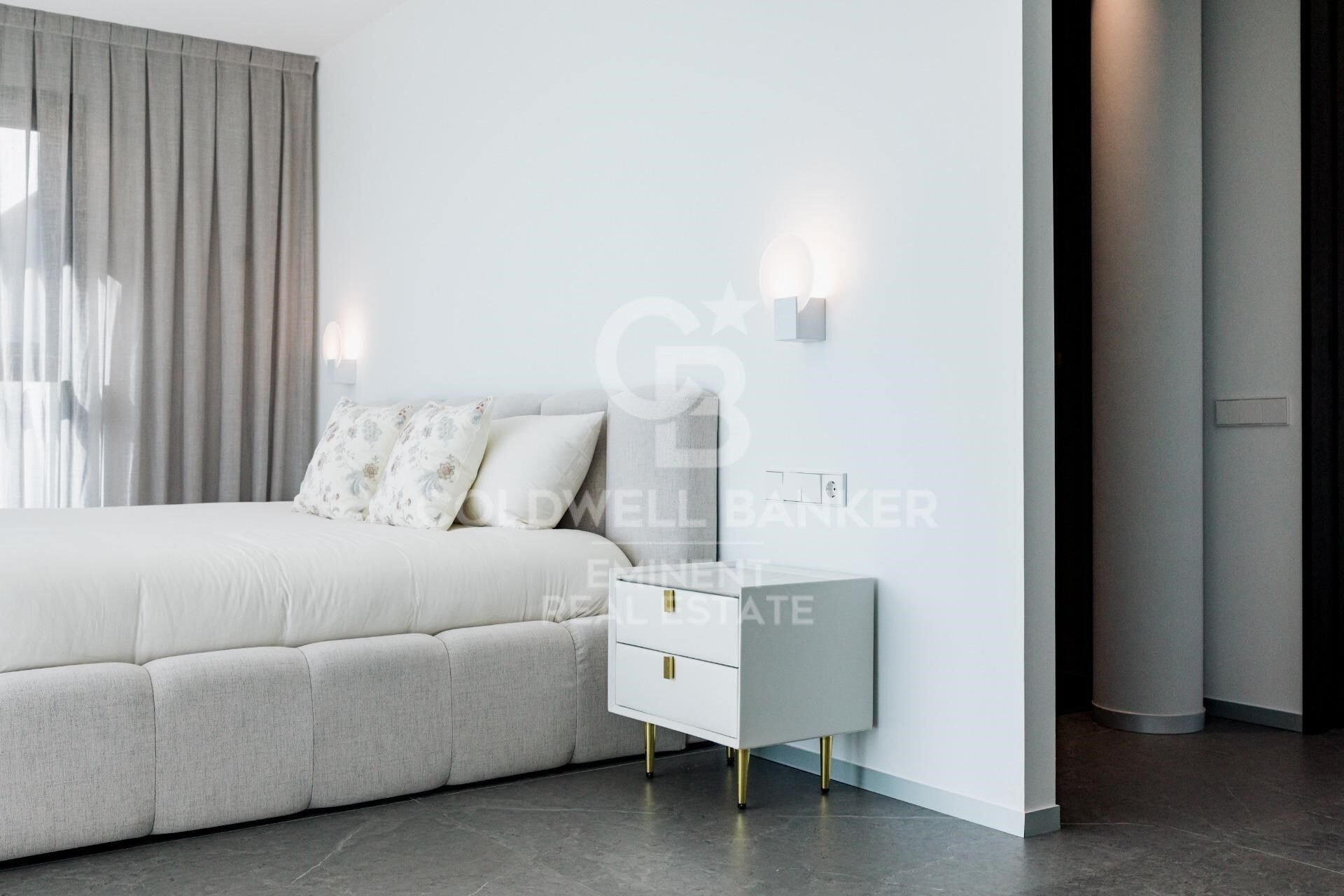 Māja Barcelona, Spānijā 6 istabas, 710 m2 Nr. 179130