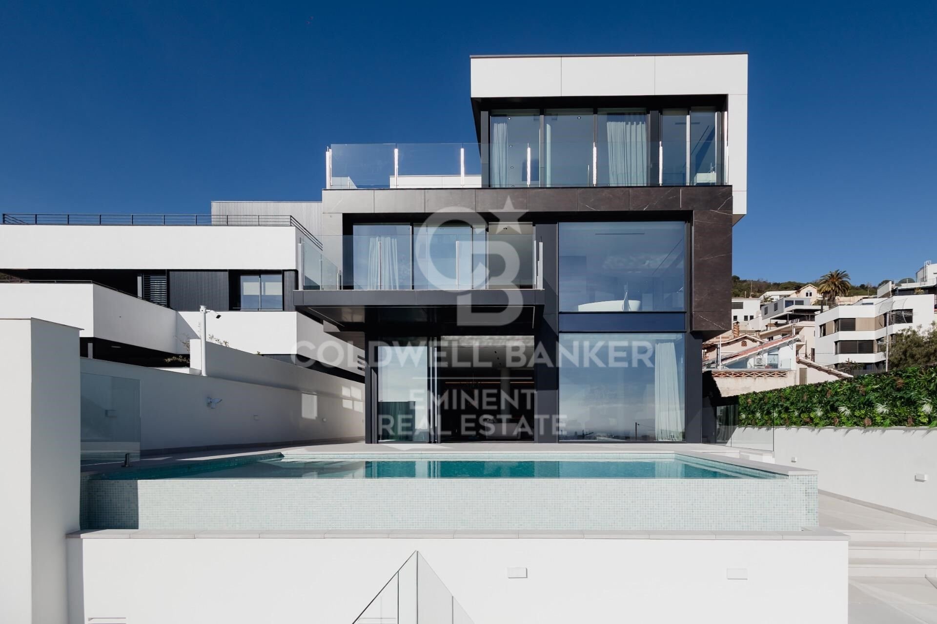 Māja Barcelona, Spānijā 6 istabas, 710 m2 Nr. 179130