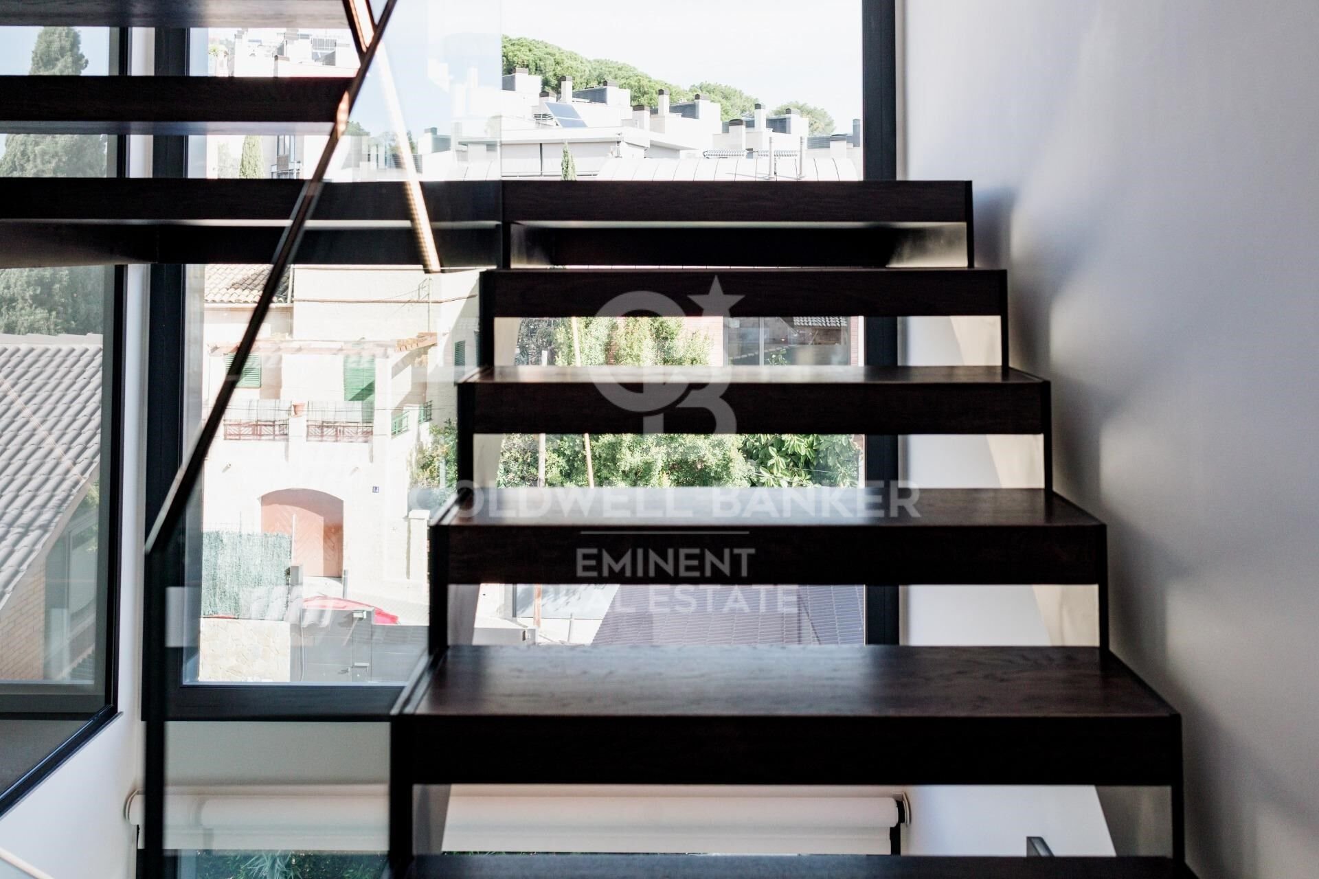 Māja Barcelona, Spānijā 6 istabas, 710 m2 Nr. 179130