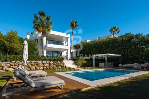 Willa w Marbella, Malaga, Hiszpania 6 sypialni, 473 mkw. nr 179129