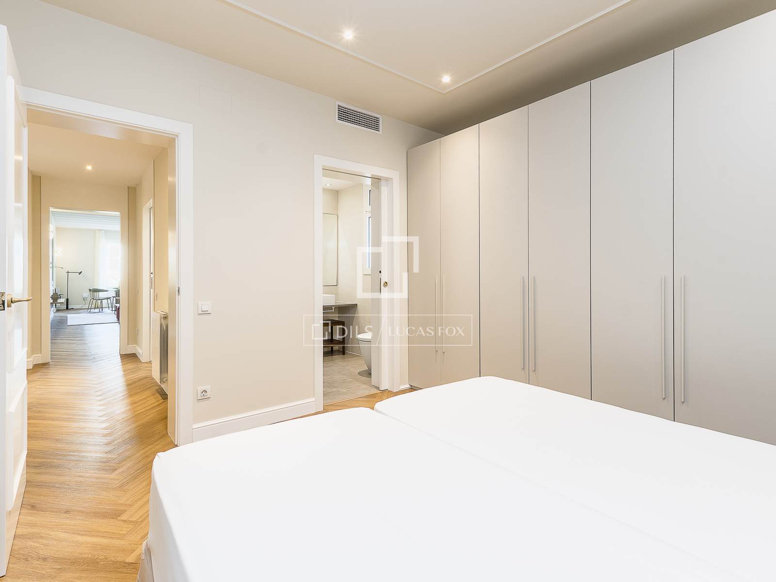 Apartament w Barcelona, Hiszpania 3 sypialnie, 136 mkw. nr 167578