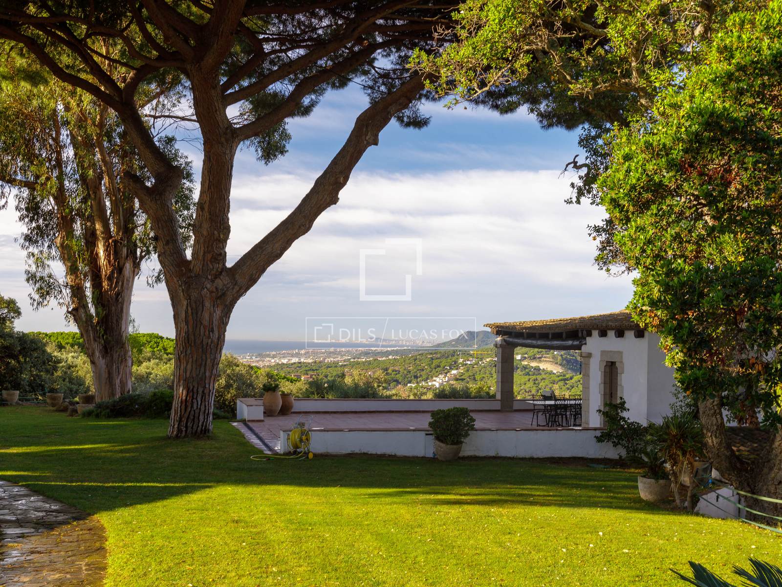 Villa Sant Andreu de Llavaneres, Barcelona, Spānijā 14 istabas, 1037 m2 Nr. 167584