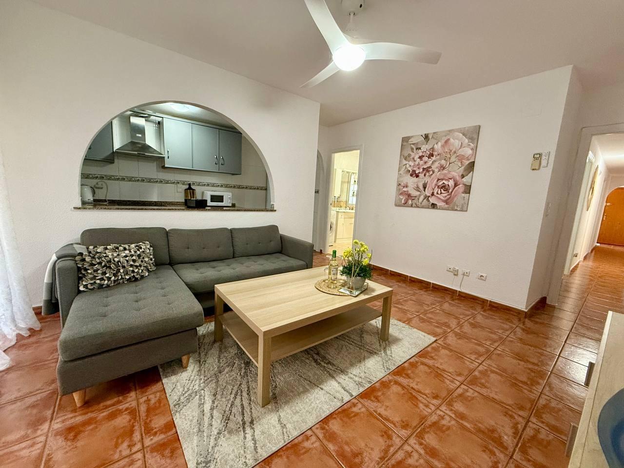 Apartment à Torrevieja, Alicante, Espagne 2 chambres, 89 m2 No. 182804