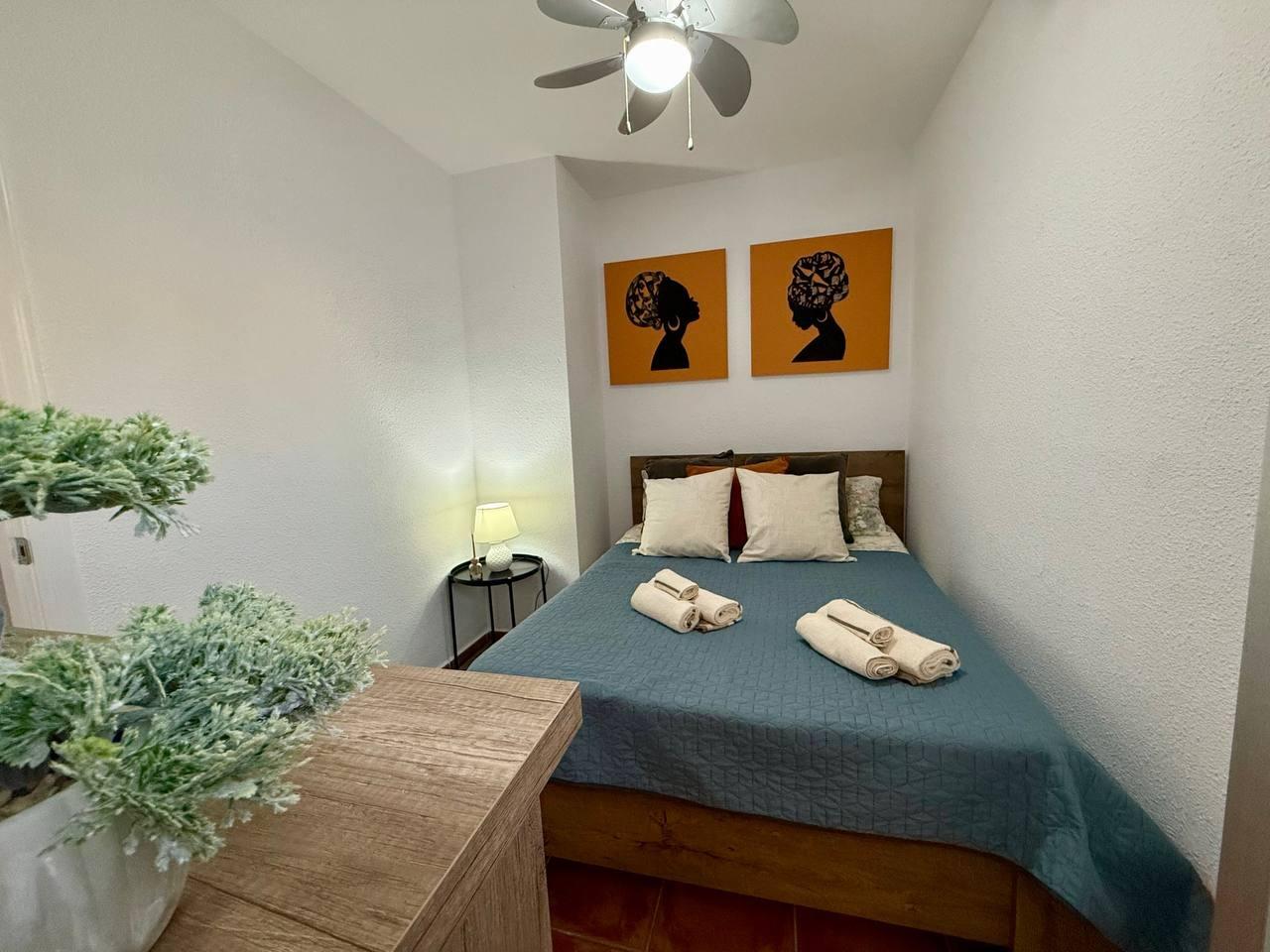 Apartment à Torrevieja, Alicante, Espagne 2 chambres, 89 m2 No. 182804