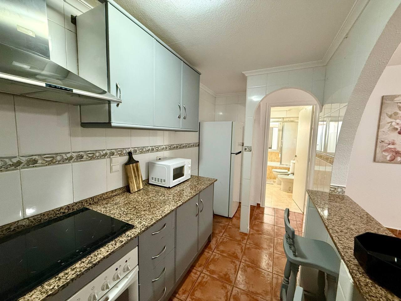 Apartment à Torrevieja, Alicante, Espagne 2 chambres, 89 m2 No. 182804