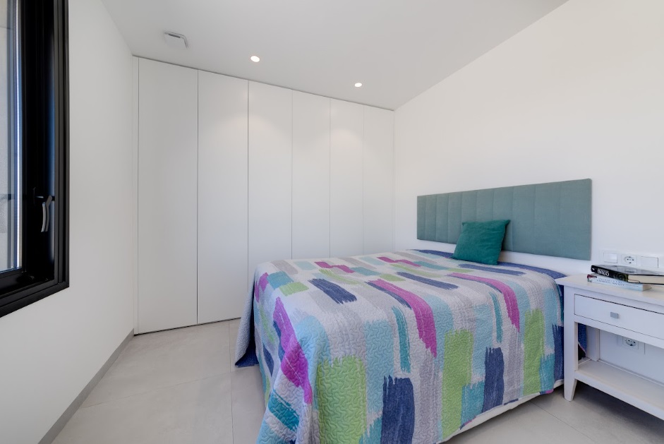 Huvila Alicante, Espanja 3 makuuhuonetta, 122 m2 No. 145216