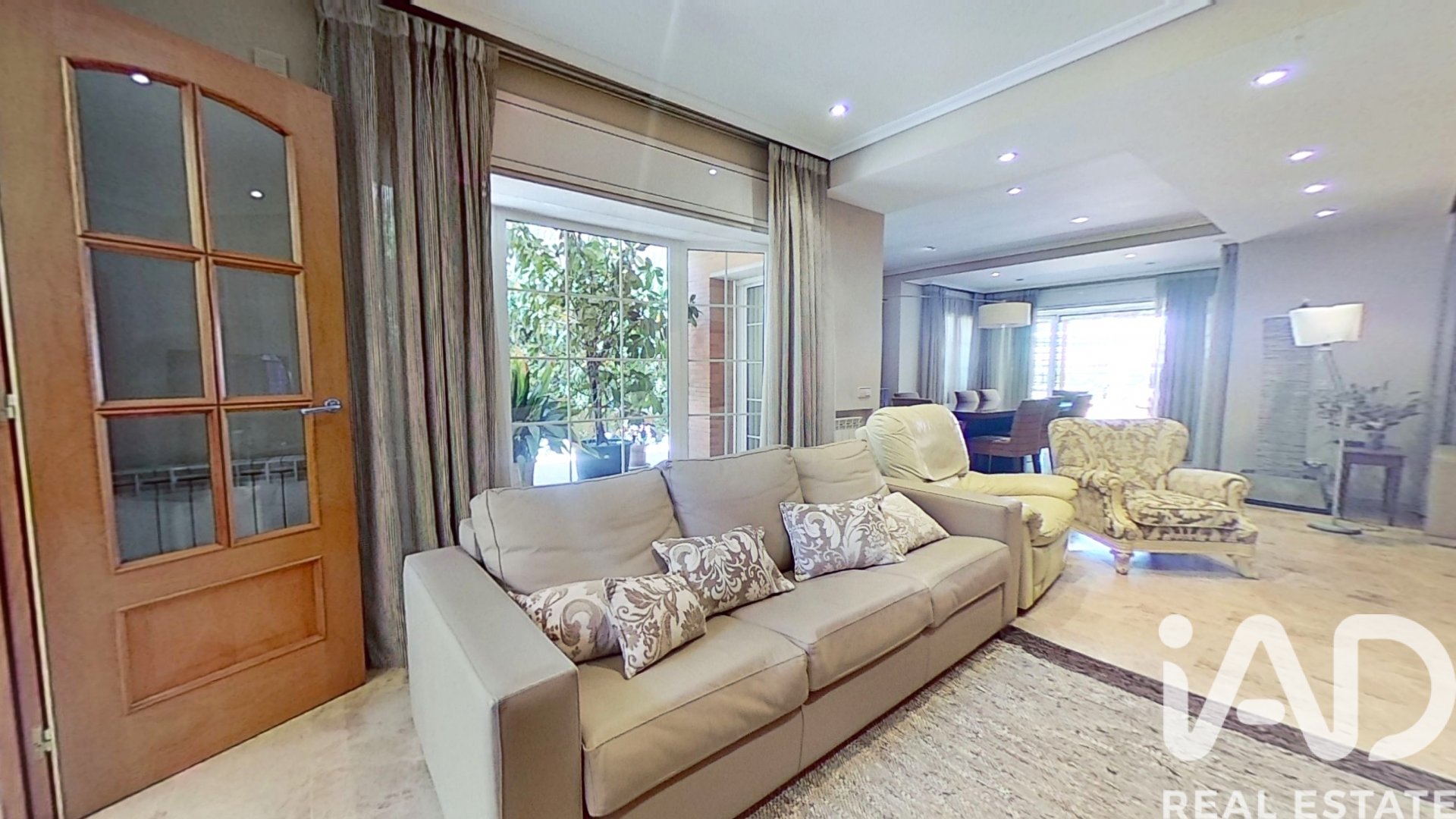Māja Salou, Tarragona, Spānijā 5 istabas, 653 m2 Nr. 152449