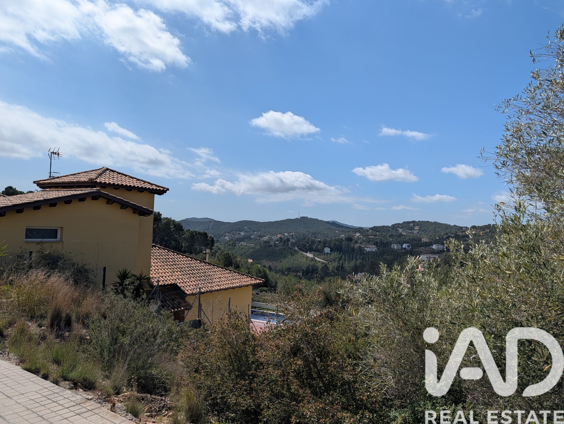 Land in Olivella, Barcelona, Spanien 1059 m2 Nr. 172798