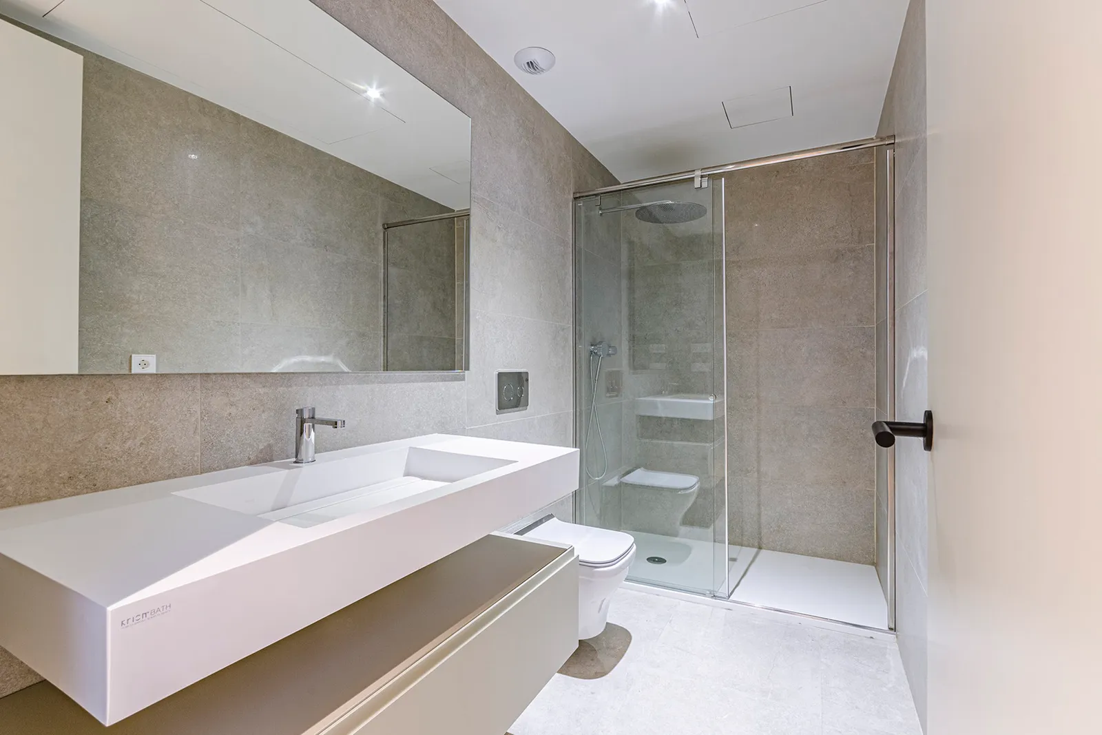 Appartamento a Barcelona, Spagna 5 camere da letto,  N° 141295