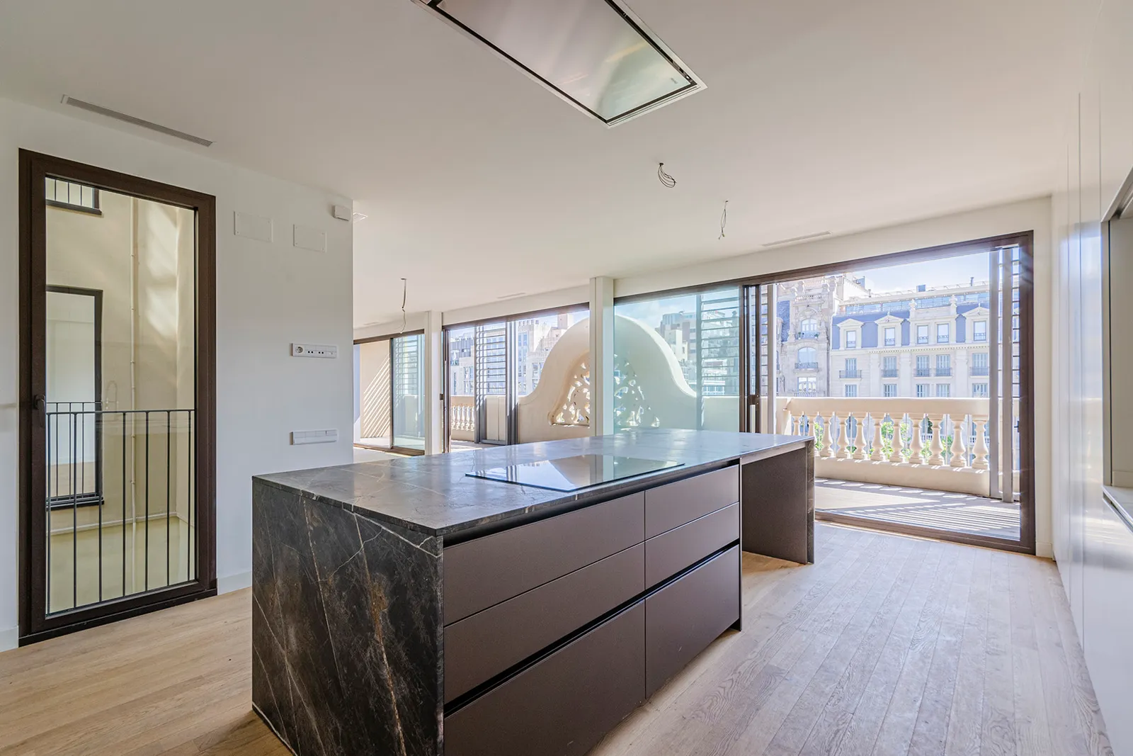 Appartamento a Barcelona, Spagna 5 camere da letto,  N° 141295