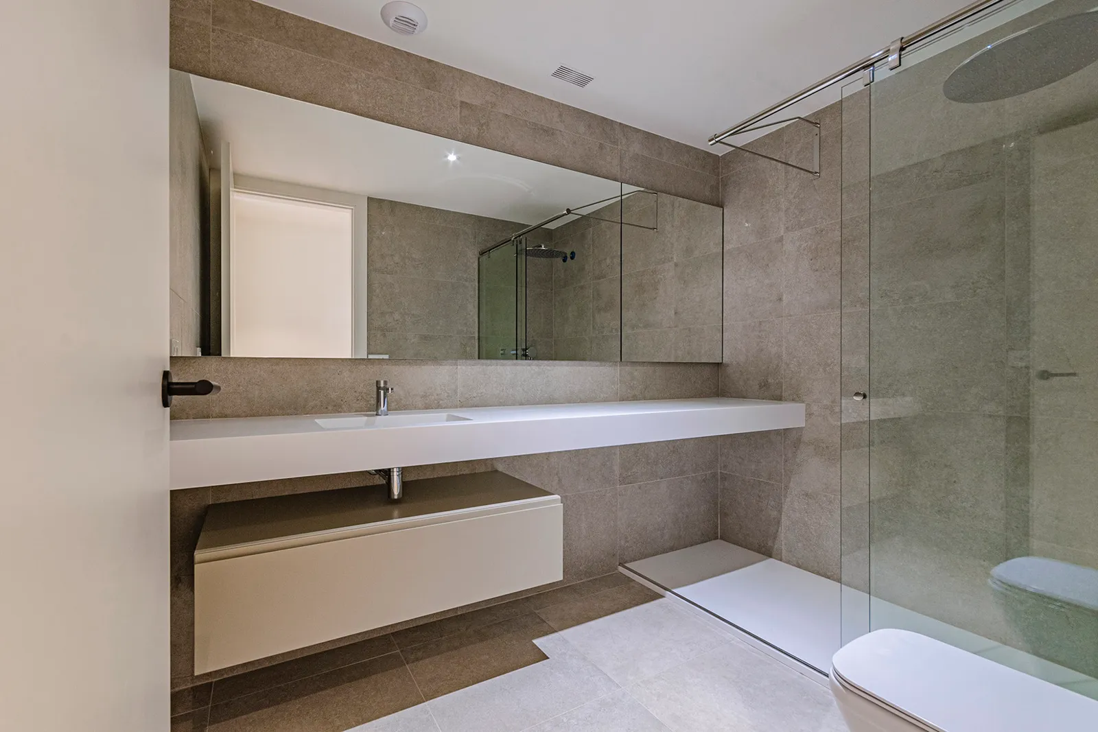 Appartamento a Barcelona, Spagna 5 camere da letto,  N° 141295