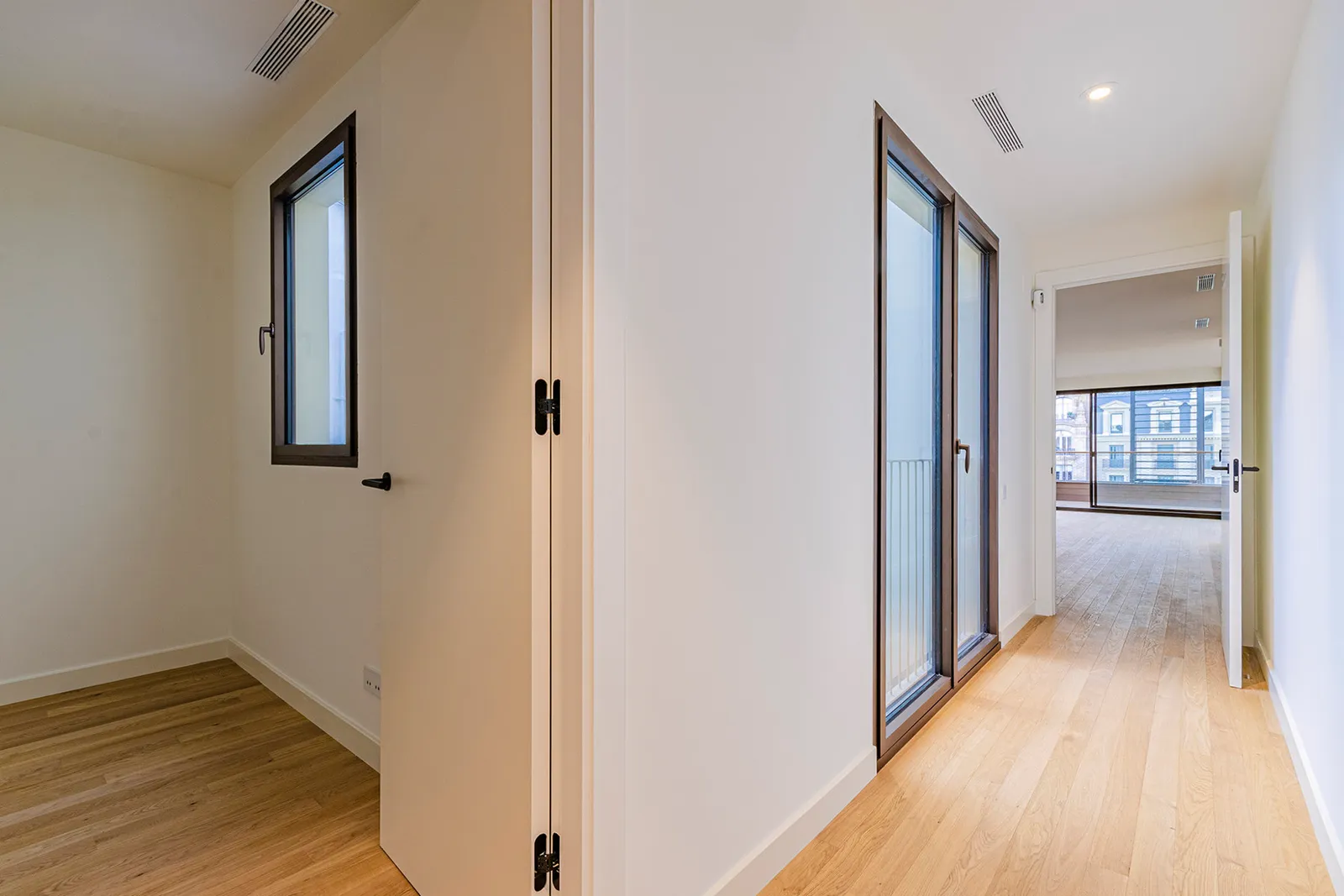 Appartamento a Barcelona, Spagna 5 camere da letto,  N° 141295