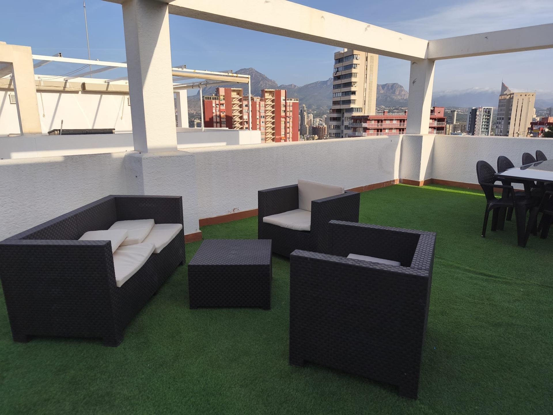 Takvåning i Benidorm, Alicante, Spanien 2 sovrum, 140 kvm. Nr. 181278