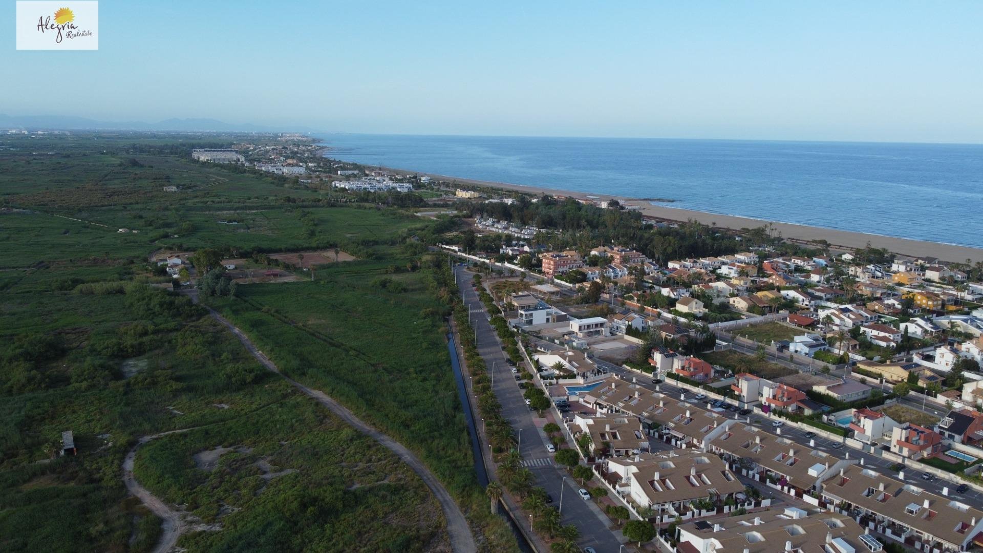 Huoneisto Almenara, Castellon, Espanja 3 makuuhuonetta, 200 m2 No. 181279