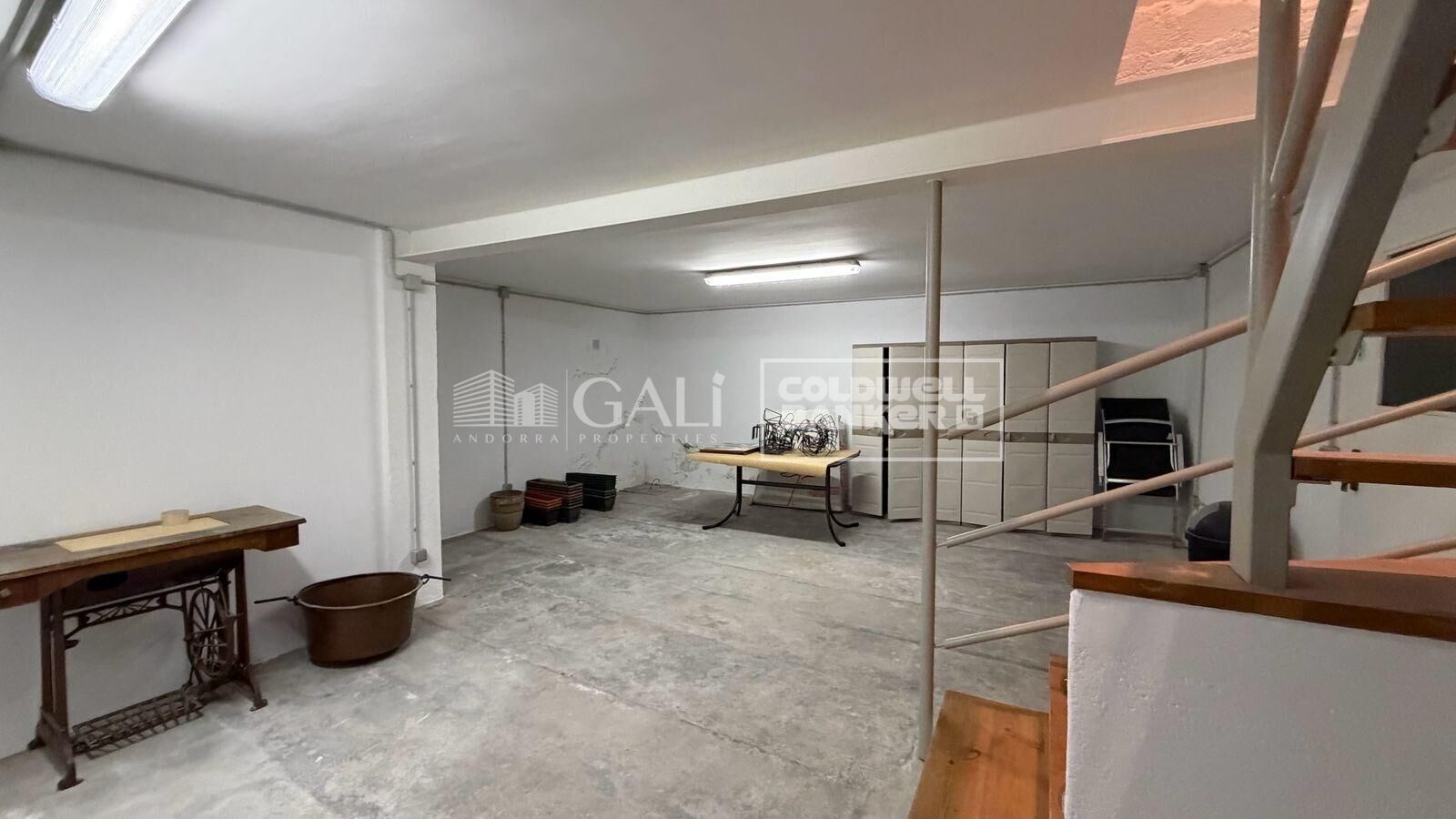 Huvila Principado De Andorra (Ninguna Poblacion Tiene C.P.), Lleida, Espanja 6 makuuhuonetta, 500 m2 No. 156715