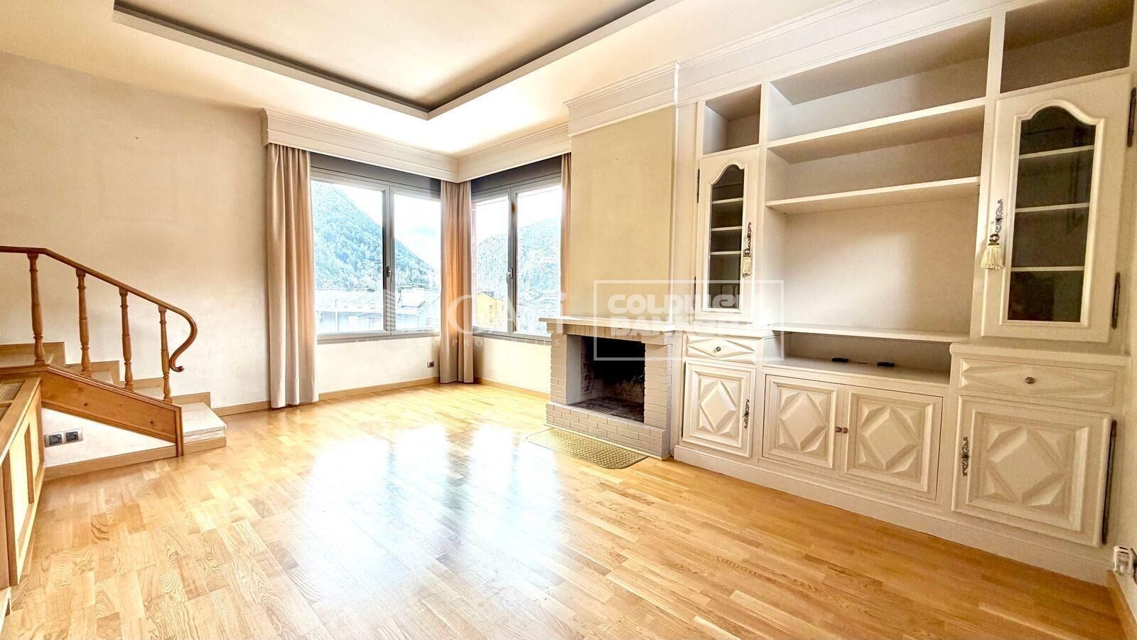 Huvila Principado De Andorra (Ninguna Poblacion Tiene C.P.), Lleida, Espanja 6 makuuhuonetta, 500 m2 No. 156715