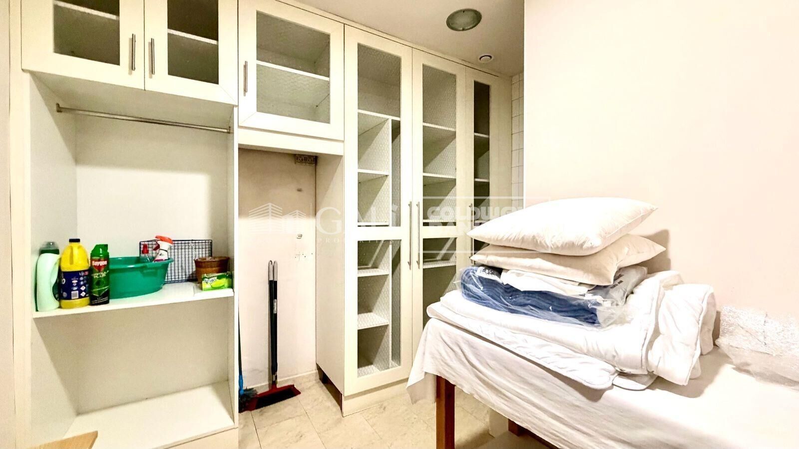 Huvila Principado De Andorra (Ninguna Poblacion Tiene C.P.), Lleida, Espanja 6 makuuhuonetta, 500 m2 No. 156715