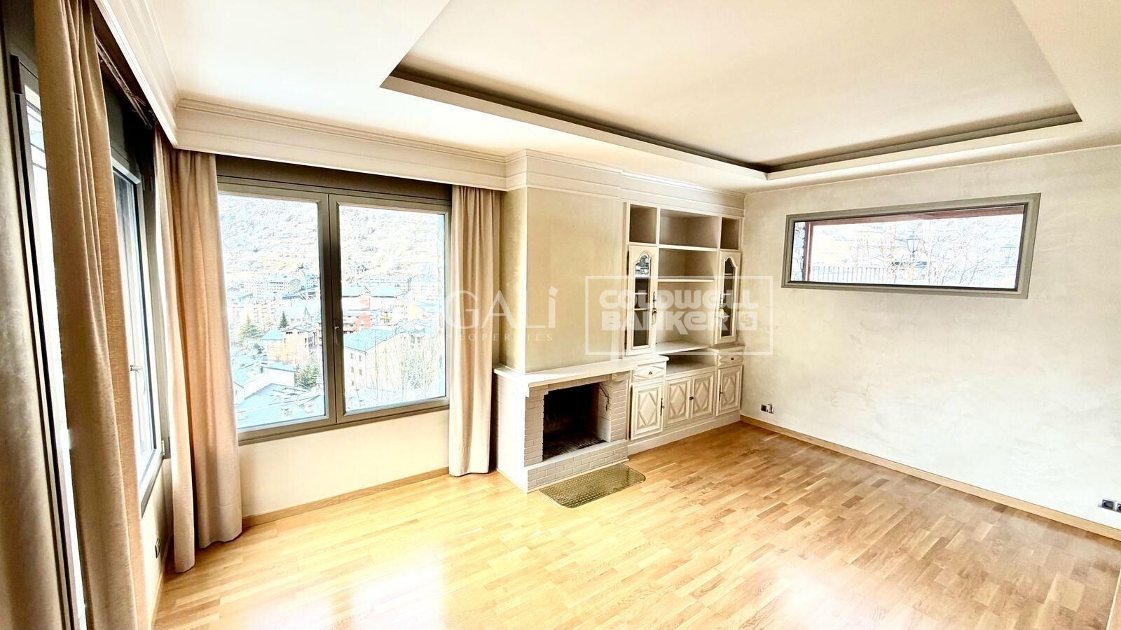 Huvila Principado De Andorra (Ninguna Poblacion Tiene C.P.), Lleida, Espanja 6 makuuhuonetta, 500 m2 No. 156715