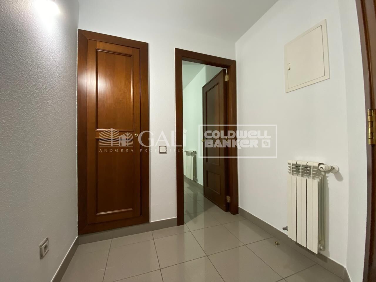Apartment in Principado De Andorra (Ninguna Poblacion Tiene C.P.), Lleida, Spain 3 bedrooms, 99 sq.m. No. 156710
