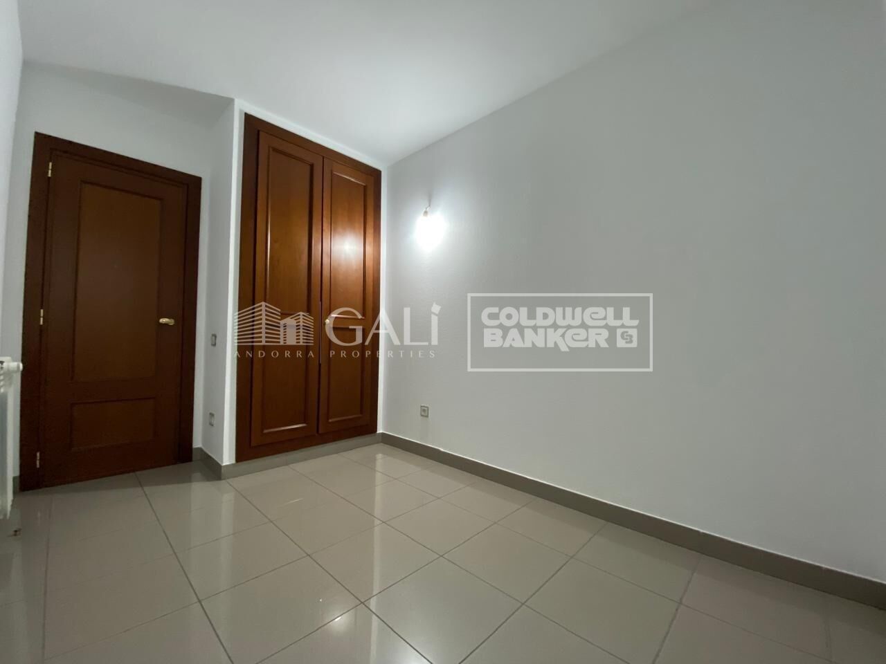 Apartment in Principado De Andorra (Ninguna Poblacion Tiene C.P.), Lleida, Spain 3 bedrooms, 99 sq.m. No. 156710