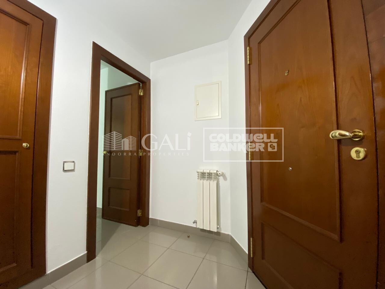 Apartment in Principado De Andorra (Ninguna Poblacion Tiene C.P.), Lleida, Spain 3 bedrooms, 99 sq.m. No. 156710