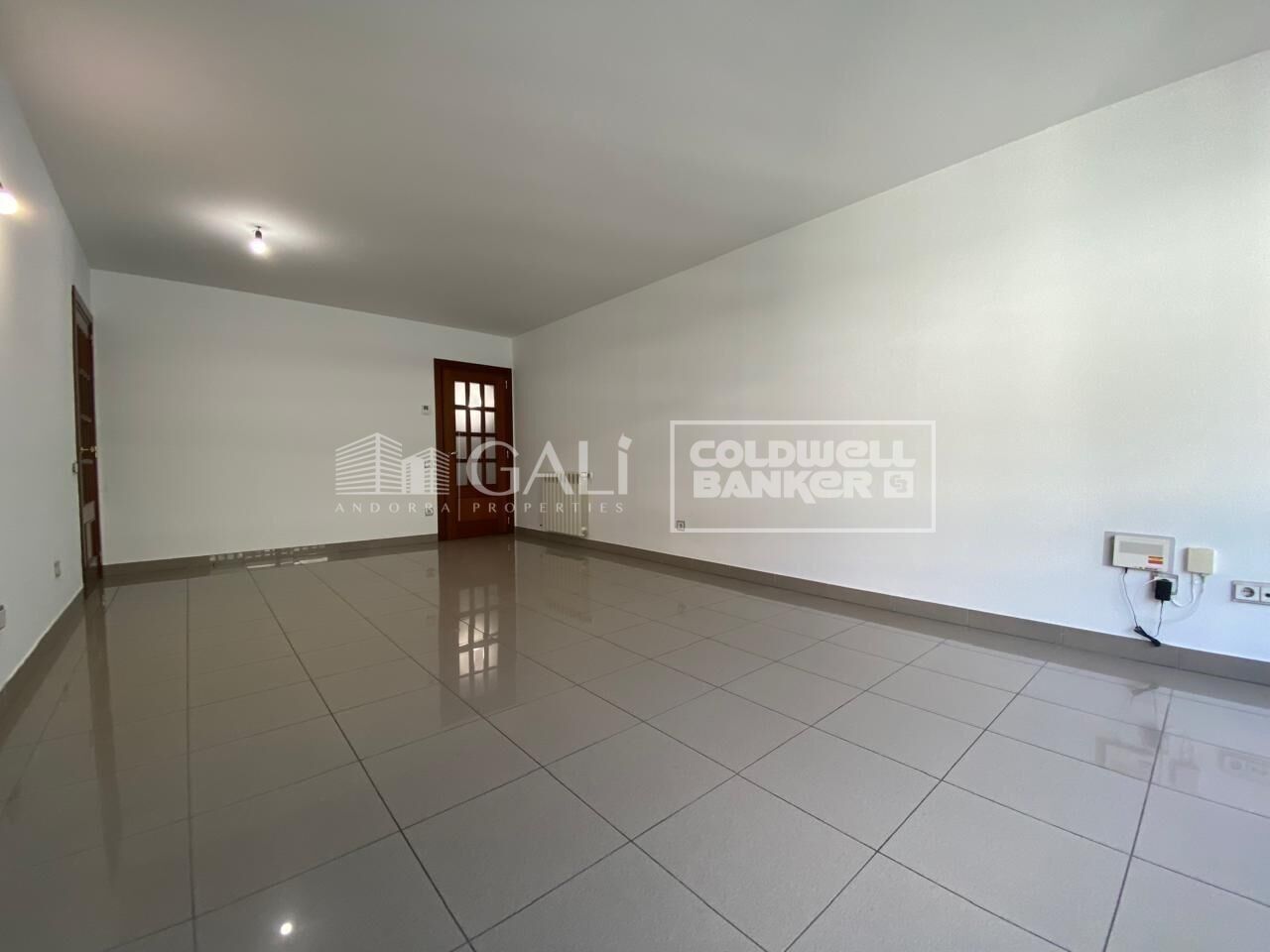Apartment in Principado De Andorra (Ninguna Poblacion Tiene C.P.), Lleida, Spain 3 bedrooms, 99 sq.m. No. 156710