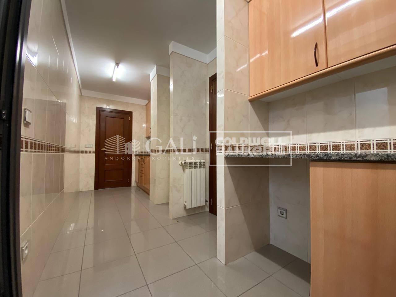Apartment in Principado De Andorra (Ninguna Poblacion Tiene C.P.), Lleida, Spain 3 bedrooms, 99 sq.m. No. 156710