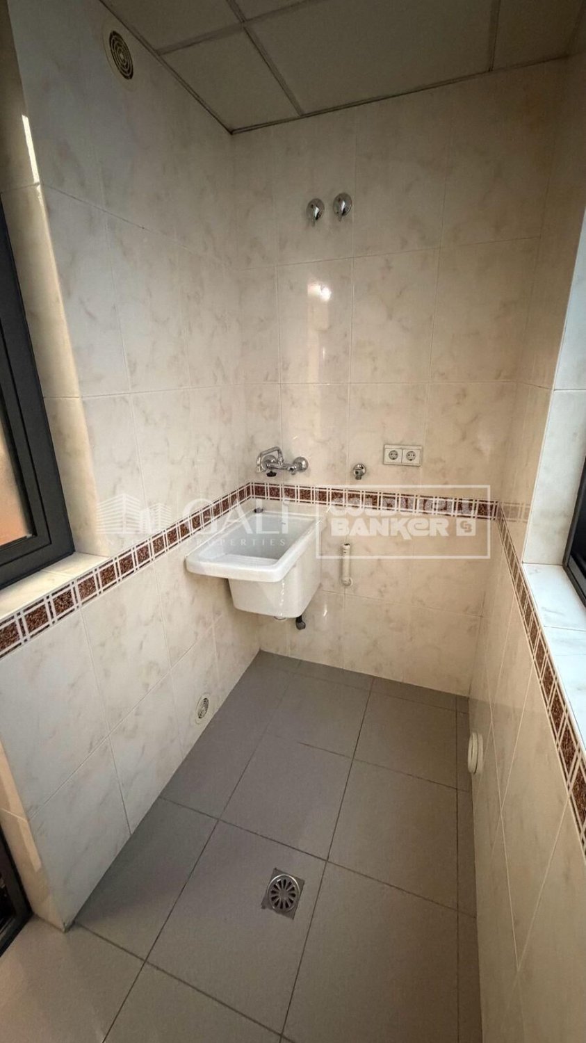 Apartment in Principado De Andorra (Ninguna Poblacion Tiene C.P.), Lleida, Spain 3 bedrooms, 99 sq.m. No. 156710