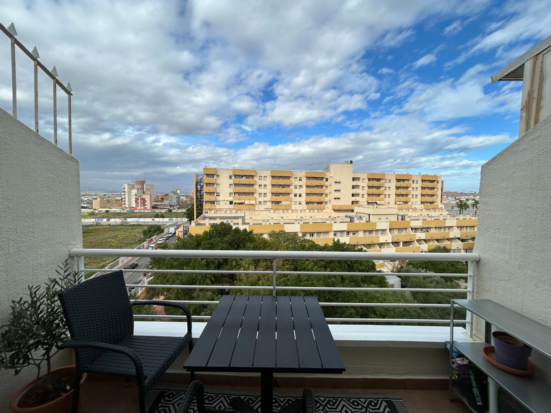 Attico a Torrevieja, Alicante, Spagna 58 mq. N° 182920