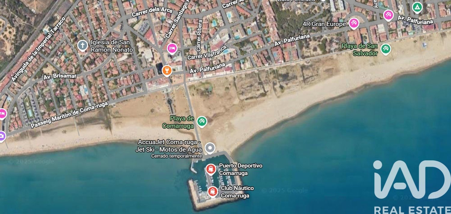 Townhouse in El Vendrell, Tarragona, Spain 4 bedrooms, 248 sq.m. No. 172903