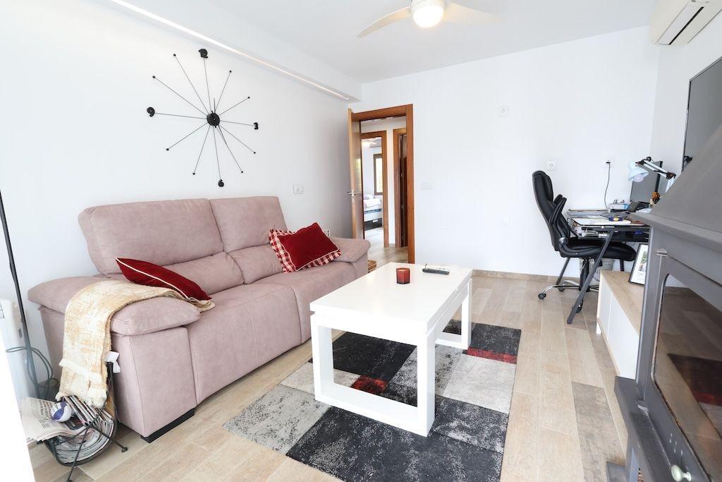 Duplex in Cabo Roig, Alicante, Spain 4 bedrooms, 100 sq.m. No. 168872