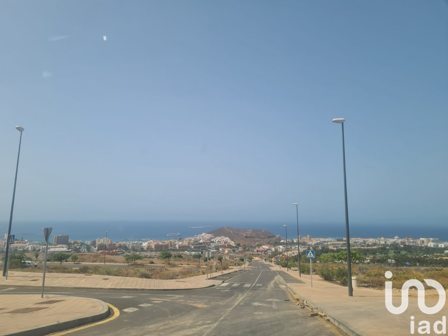 Tontti Chayofa, Tenerife, Espanja 932 m2 No. 153785