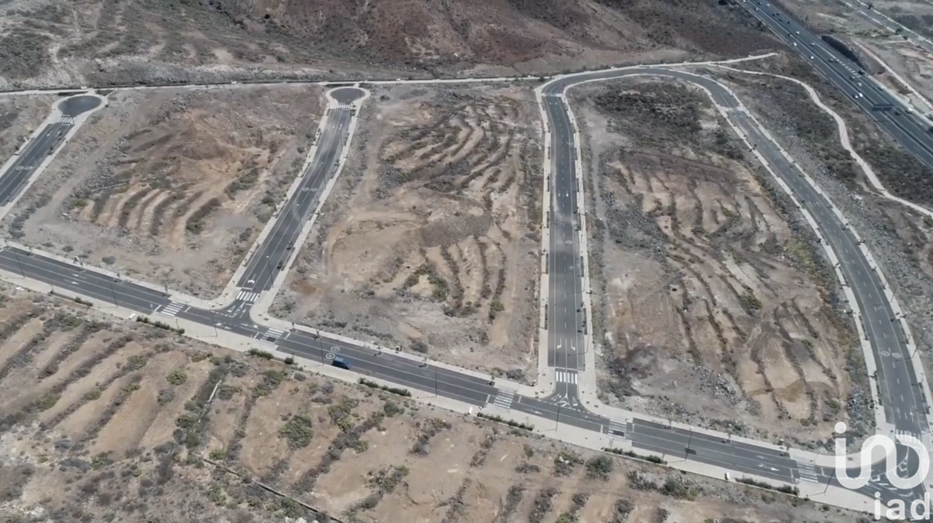 Tontti Chayofa, Tenerife, Espanja 932 m2 No. 153785