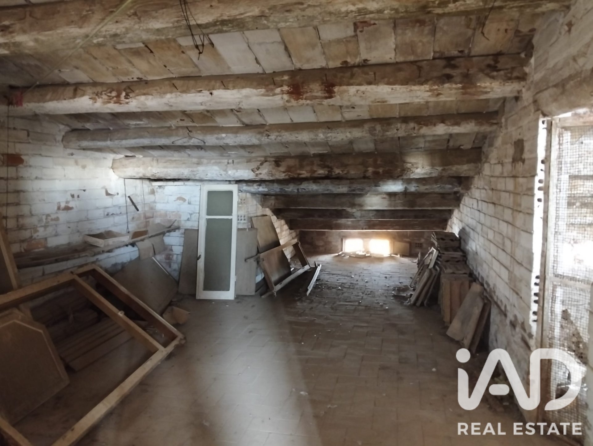Casa a Lleida, Spagna 6 camere da letto, 846 mq. N° 194363