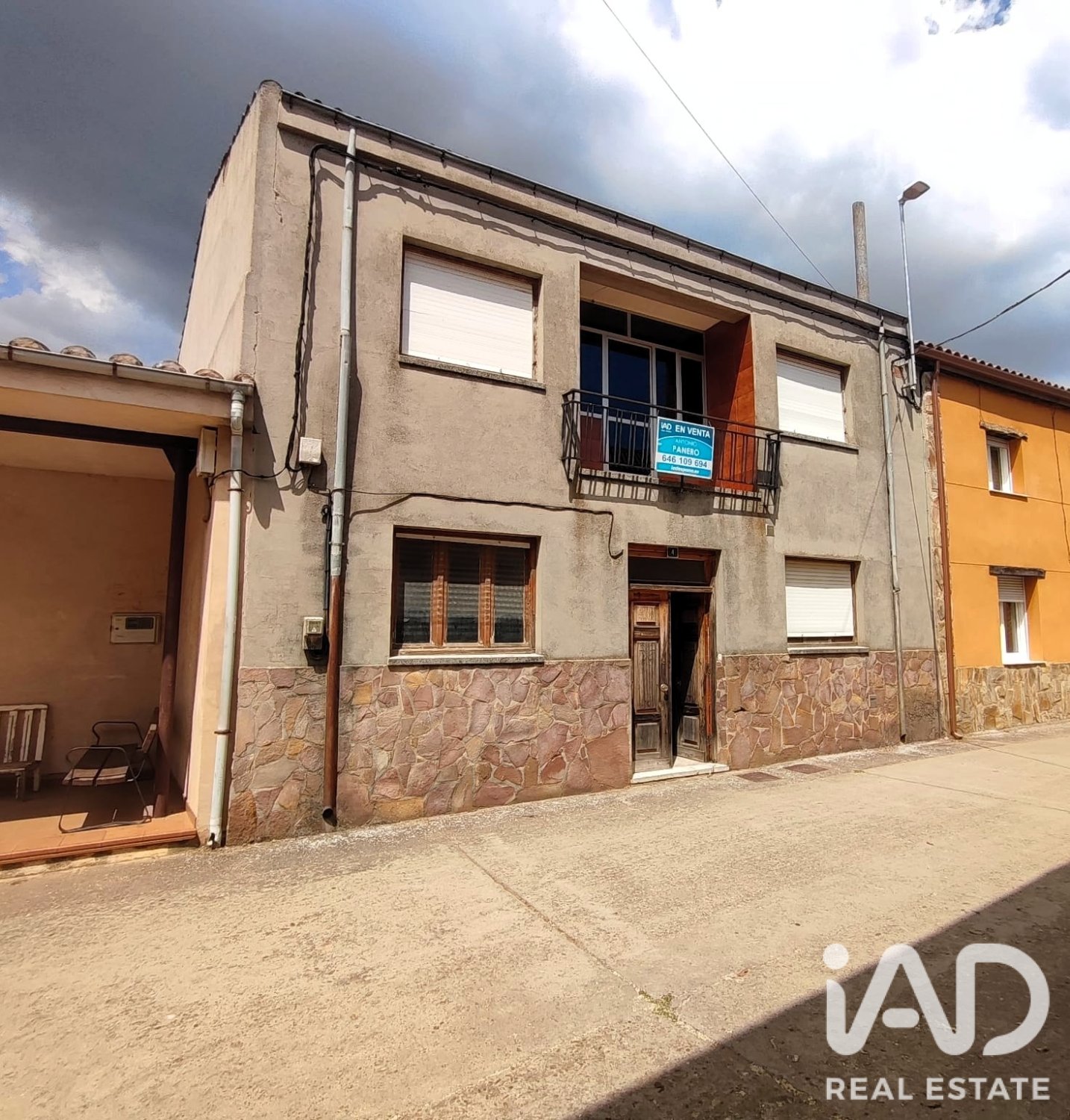 Villa à Santa Marina del Rey, Leon, Espagne 2 chambres, 151 m2 No. 194365