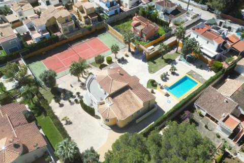 Villa in Denia, Alicante, Spain 4 bedrooms, 284 sq.m. No. 195919
