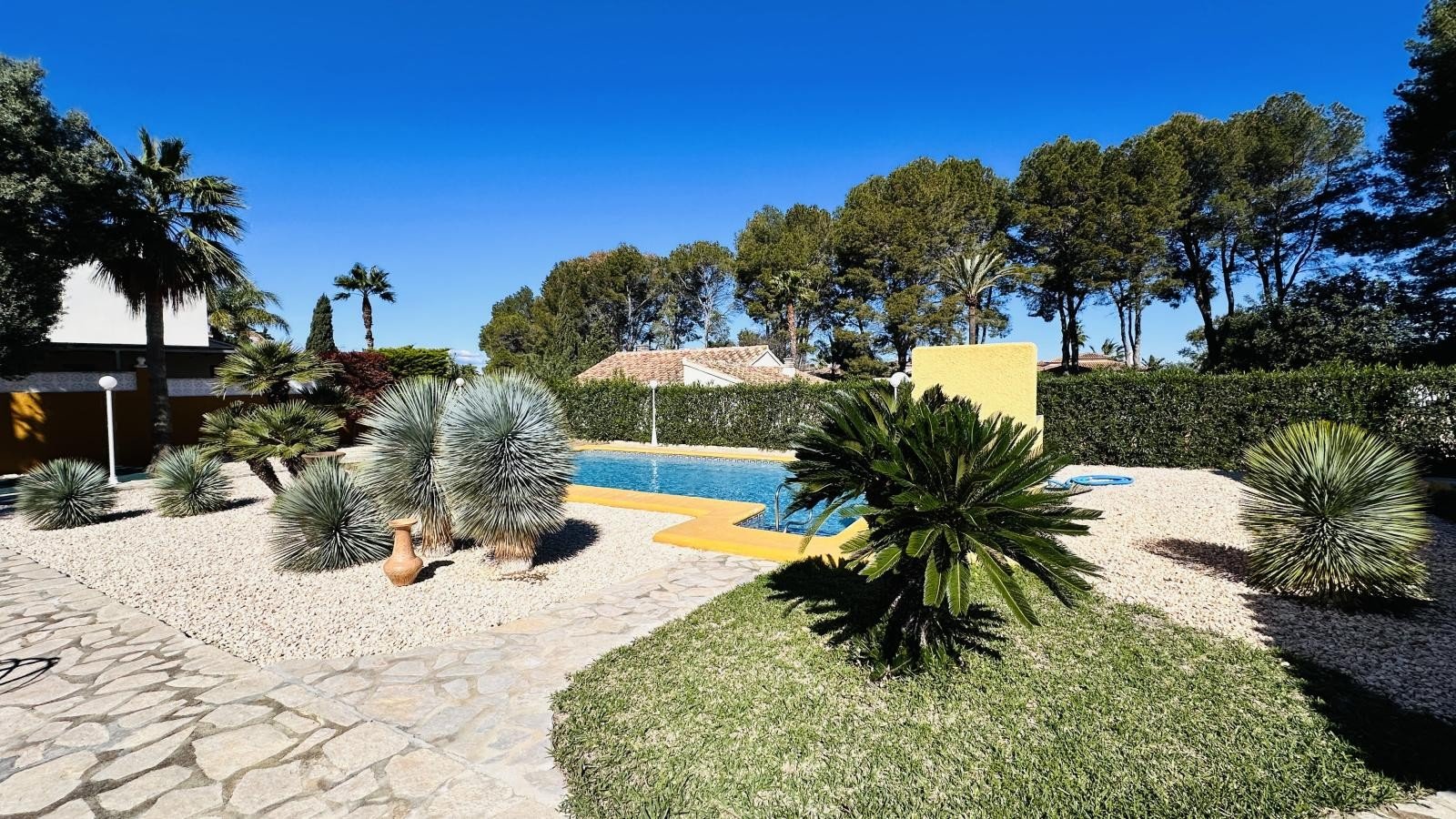 Huvila Denia, Alicante, Espanja 4 makuuhuonetta, 284 m2 No. 195919