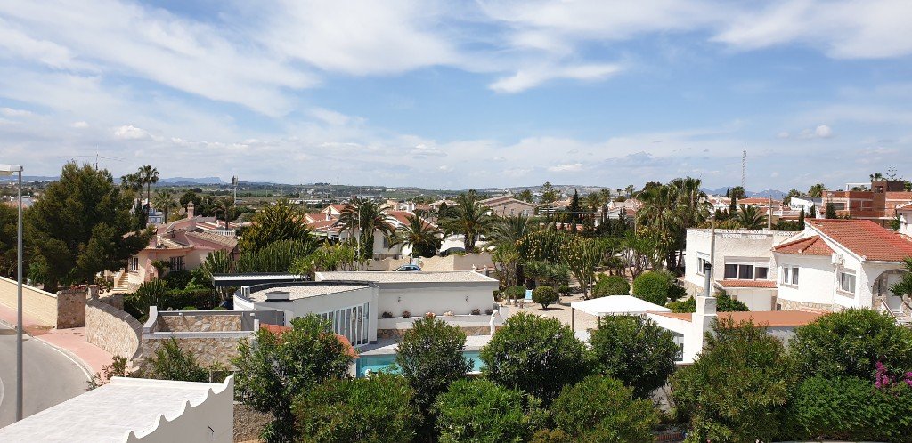 Villa en Ciudad Quesada, Alicante, España 4 dormitorios, 295 m2 No. 144756