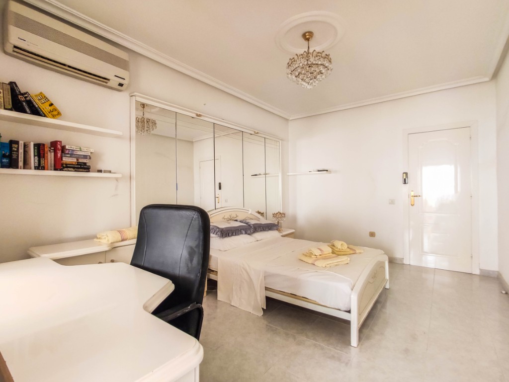 Villa in Ciudad Quesada, Alicante, Spanien 5 Schlafzimmer,  Nr. 144753